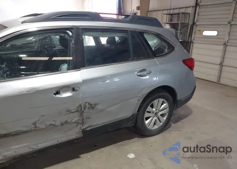 2019 Subaru Outback 2.5I z USA, uszkodzony, nr VIN 4S4BSABC8K3246999